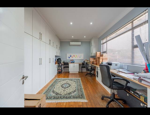 4 BEDROOM HOUSE FOR SALE IN MORNINGSIDE